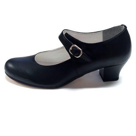 Karaktercipő Ibolya keskeny