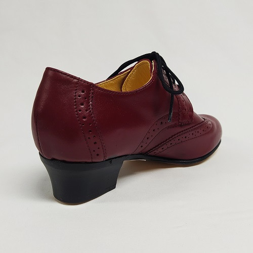 Karaktercipő Rozmaring fűzős díszített bordó 40